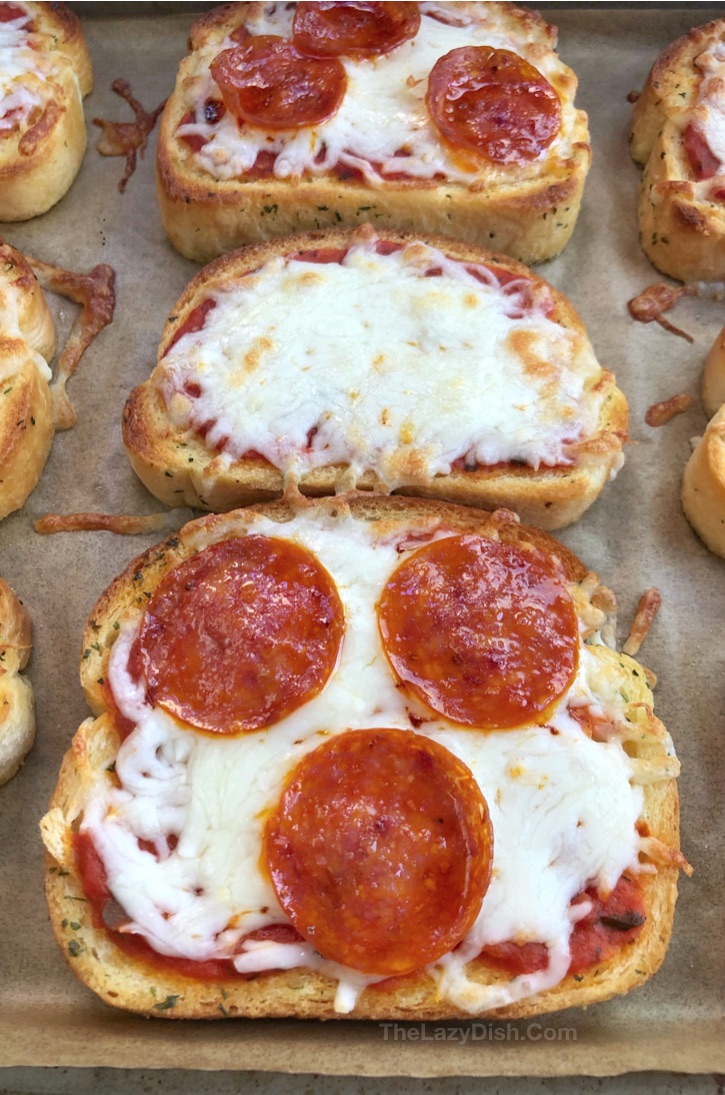Quick & Easy Mini Garlic Toast Pizzas The Lazy Dish