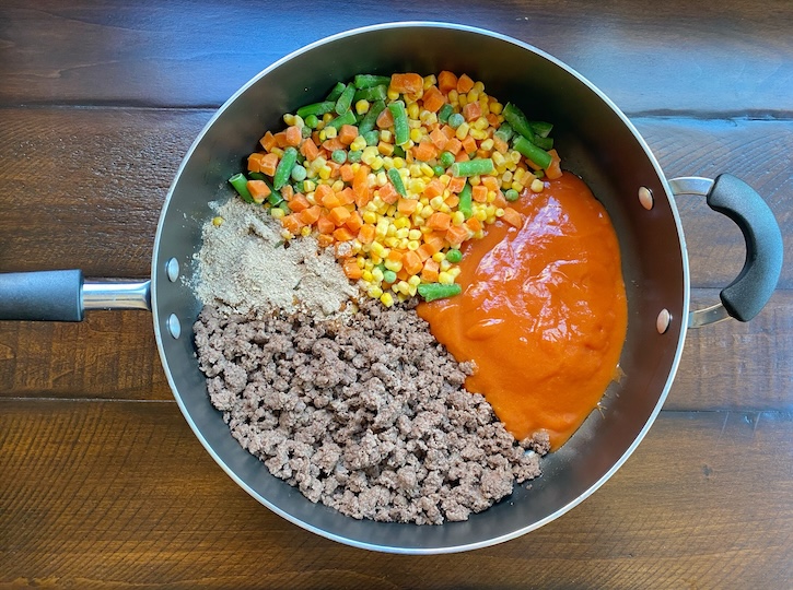 How to make the best easy shepherd's pie with ground beef. 