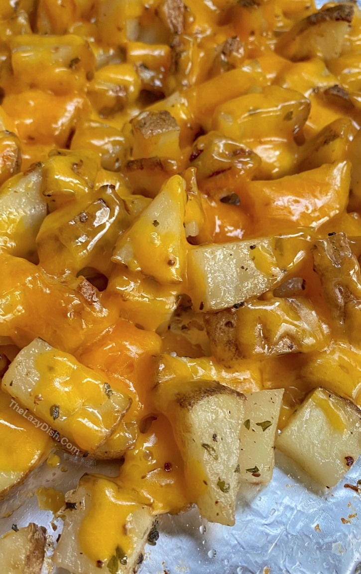 Quick & Easy Cheesy Ranch Potatoes -- The best side dish for dinner!