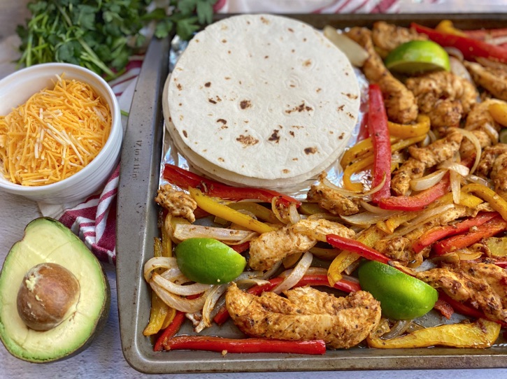 Sheet Pan Chicken Fajitas -- Quick and easy family dinner recipe!