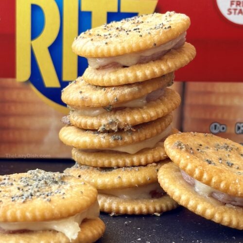 Easy Baked Ritz Cracker Party Sandwiches | Delicious finger food for your next party!