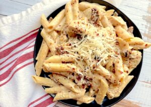 The Best Creamy Sun-Dried Tomato Chicken Pasta