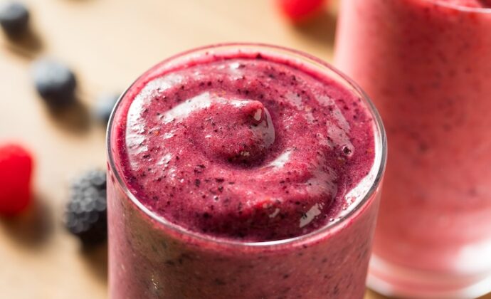 List of 10 Healthy Smoothie Recipes Made with common ingredients such as frozen fruit, yogurt, spinach, almond milk, honey, and more. Great for a quick breakfast or summer time treat!